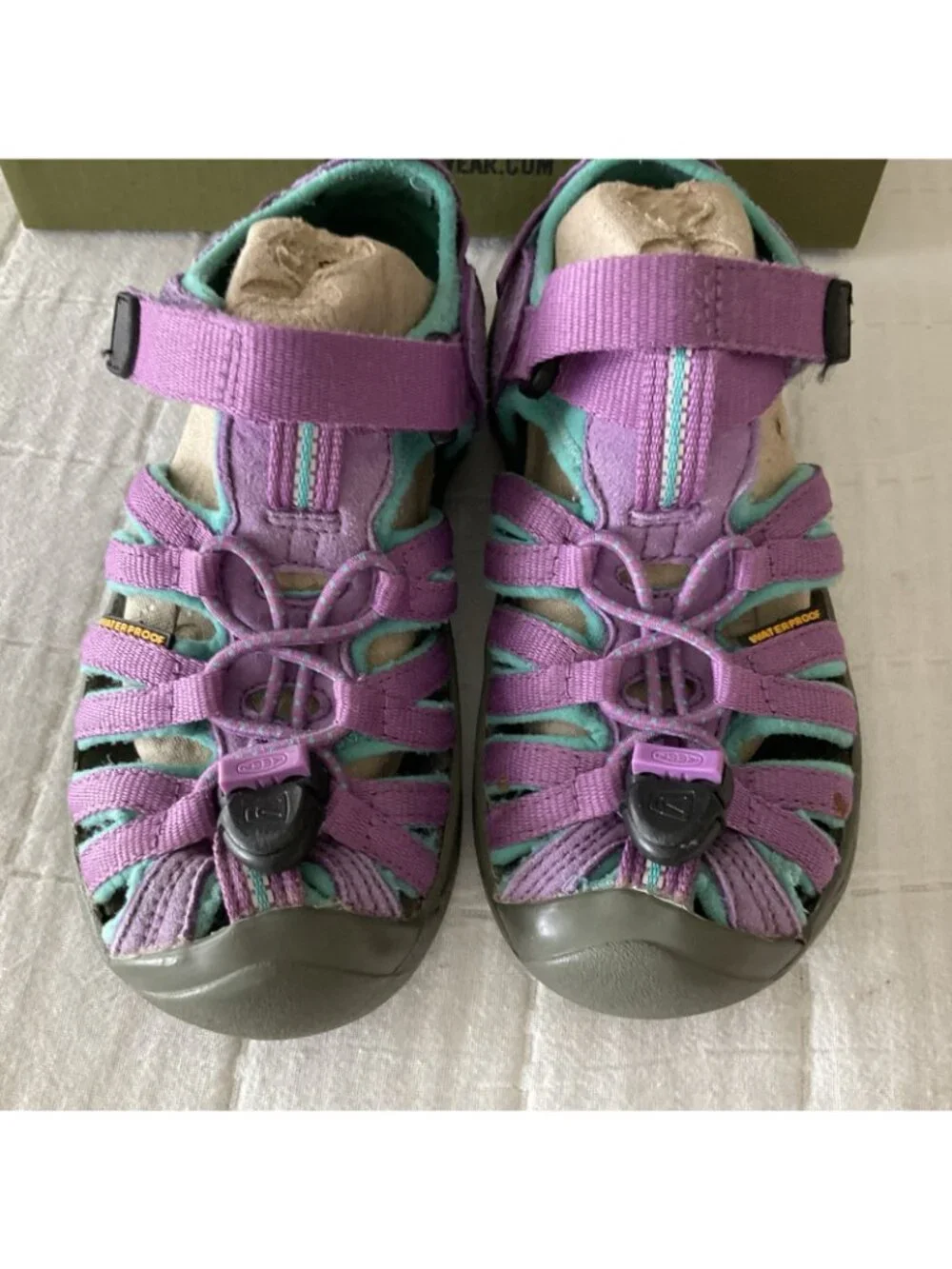 Keen Comfort Round Toe Slip On Strappy Sandals Multicolor Kids Sz US 11 Dewberry